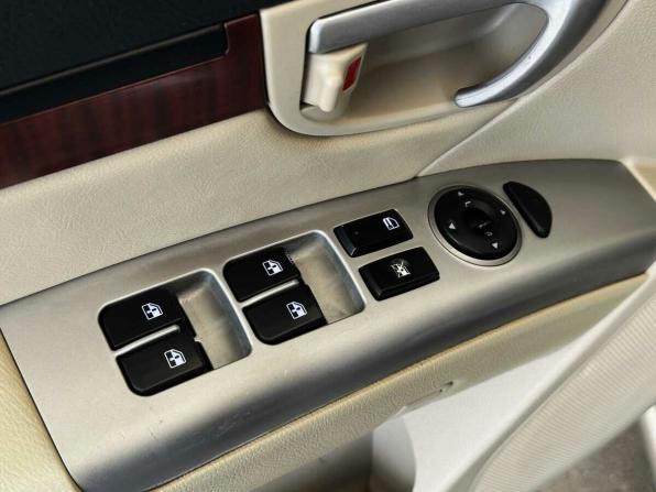 Hyundai Santa Fe II с пробегом 2008 года, цена 920 000 рублей, 224639 км, внедорожник, Автокод Объявления