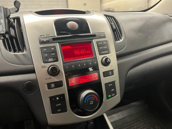 Kia Cerato II с пробегом 2009 года, цена 649 000 рублей, 159000 км, седан, Автокод Объявления