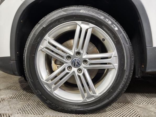 Volkswagen Tiguan I Рестайлинг с пробегом 2013 года, цена 1 193 000 рублей, 153676 км, внедорожник, Автокод Объявления