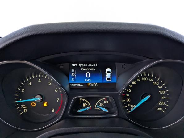 Ford Focus III Рестайлинг с пробегом 2016 года, цена 1 075 000 рублей, 128074 км, хэтчбек, Автокод Объявления
