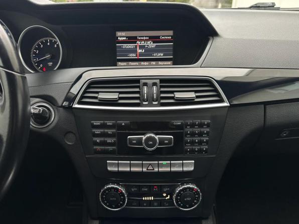 Mercedes-Benz C-Класс III (W204) Рестайлинг с пробегом 2013 года, цена 1 440 000 рублей, 97154 км, седан, Автокод Объявления