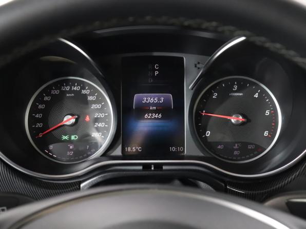 Mercedes-Benz V-Класс III (W447) Рестайлинг с пробегом 2021 года, цена 7 000 000 рублей, 62345 км, минивэн, Автокод Объявления