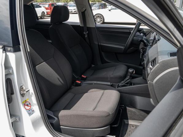 Volkswagen Polo VI с пробегом 2022 года, цена 1 570 000 рублей, 79239 км, лифтбек, Автокод Объявления