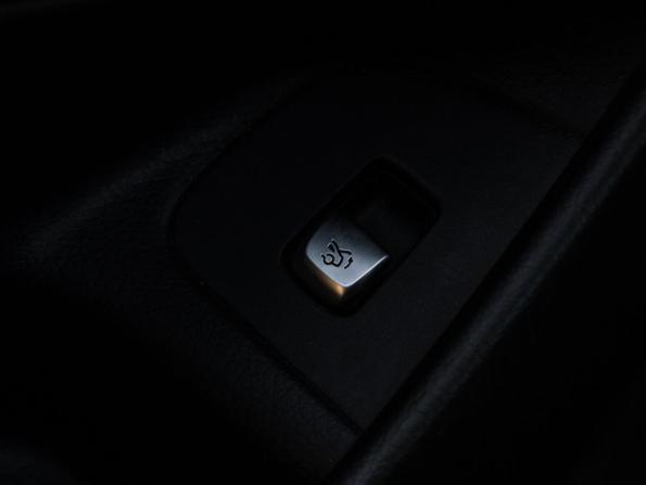 Mercedes-Benz E-Класс V (W213 S213 C238) Рестайлинг с пробегом 2021 года, цена 3 550 000 рублей, 99804 км, седан, Автокод Объявления