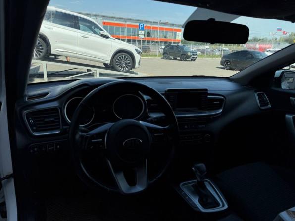 Kia Ceed III с пробегом 2018 года, цена 1 780 000 рублей, 73113 км, хэтчбек, Автокод Объявления