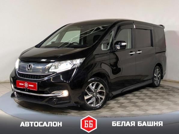 Honda Stepwgn V с пробегом 2016 года, цена 1 974 900 рублей, 135000 км, минивэн, Автокод Объявления