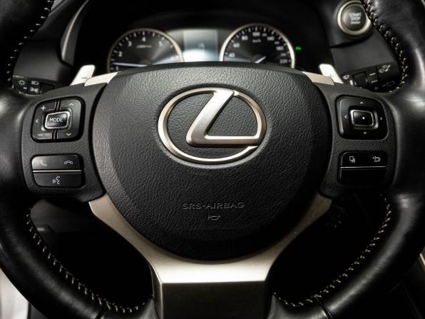 Lexus NX I Рестайлинг с пробегом 2019 года, цена 3 200 000 рублей, 146517 км, внедорожник, Автокод Объявления