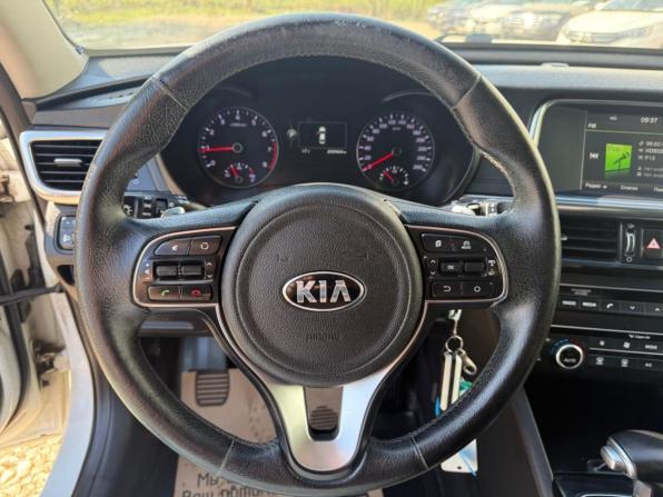 Kia Optima IV с пробегом 2016 года, цена 1 640 000 рублей, 209300 км, седан, Автокод Объявления