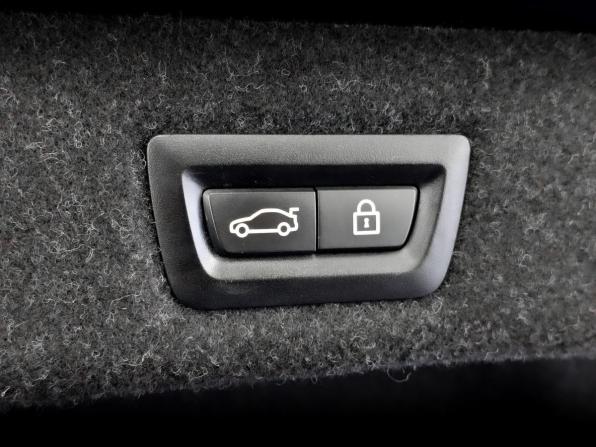 BMW 5 серии VII (G30/G31/G38) с пробегом 2018 года, цена 3 500 000 рублей, 114001 км, седан, Автокод Объявления