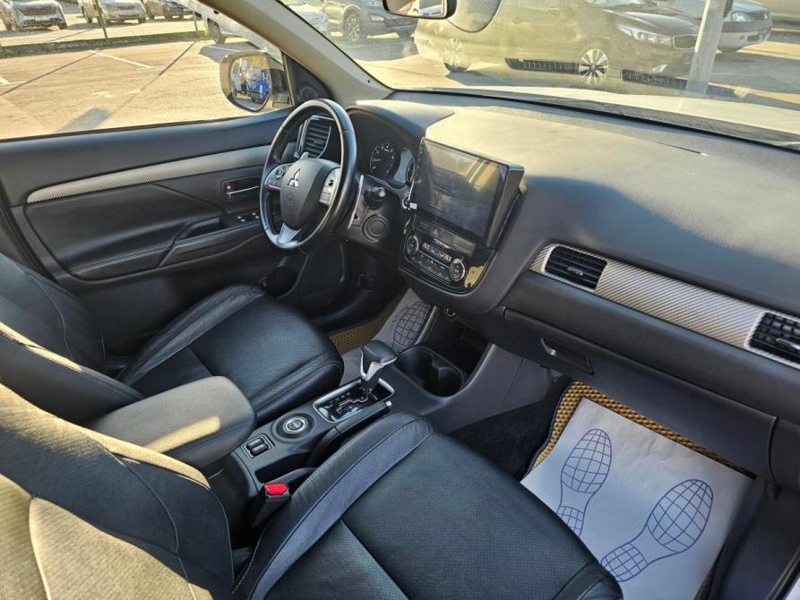 Mitsubishi Outlander III Рестайлинг Тюмень  - изображение 13
