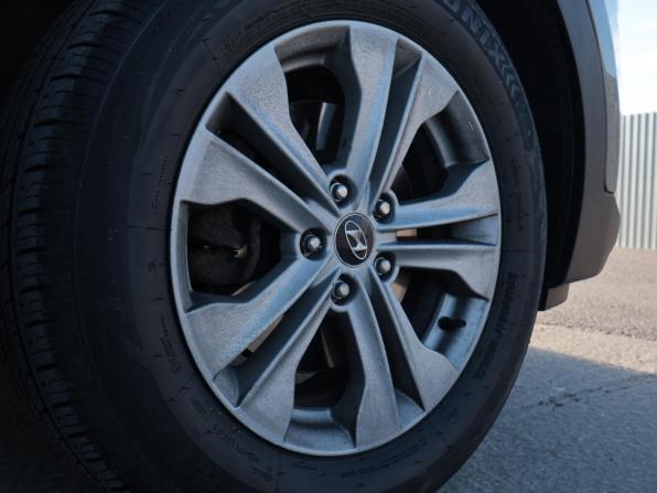 Hyundai Santa Fe III с пробегом 2012 года, цена 1 655 000 рублей, 140089 км, внедорожник, Автокод Объявления