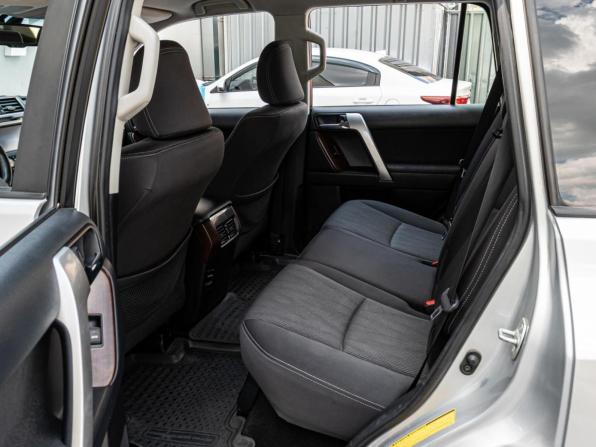 Toyota Land Cruiser Prado 150 Series Рестайлинг 1 с пробегом 2014 года, цена 3 190 000 рублей, 237494 км, внедорожник, Автокод Объявления