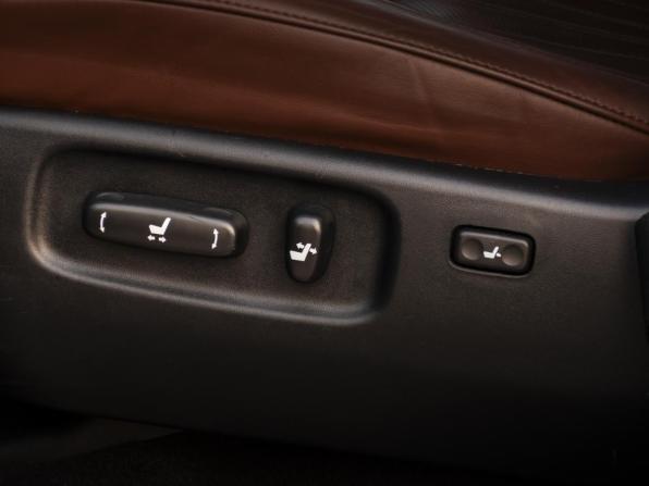 Toyota Land Cruiser 200 Series Рестайлинг 2 с пробегом 2020 года, цена 6 600 000 рублей, 171559 км, внедорожник, Автокод Объявления