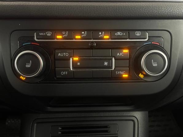 Volkswagen Tiguan I Рестайлинг с пробегом 2015 года, цена 1 726 000 рублей, 127240 км, внедорожник, Автокод Объявления