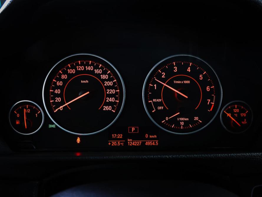 BMW 3 серии VI (F3x) Москва  - изображение 16