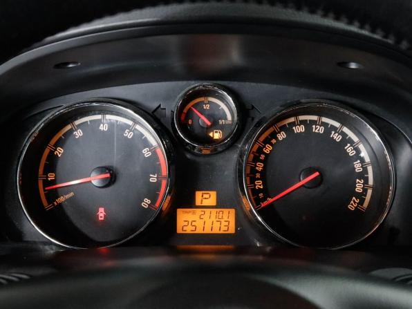 Opel Antara I с пробегом 2008 года, цена 920 000 рублей, 251172 км, внедорожник, Автокод Объявления