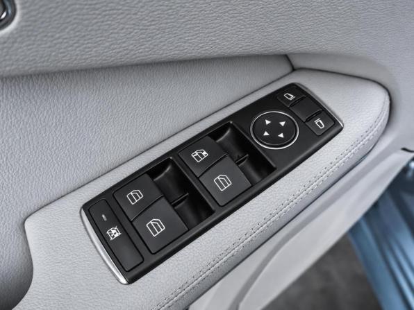 Mercedes-Benz E-Класс IV (W212 S212 C207) с пробегом 2011 года, цена 1 520 000 рублей, 219289 км, седан, Автокод Объявления