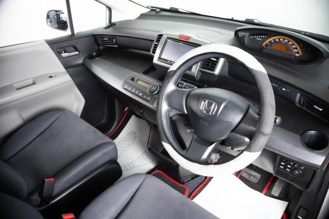 Honda Freed I с пробегом 2010 года, цена 1 149 000 рублей, 181254 км, компактвэн, Автокод Объявления
