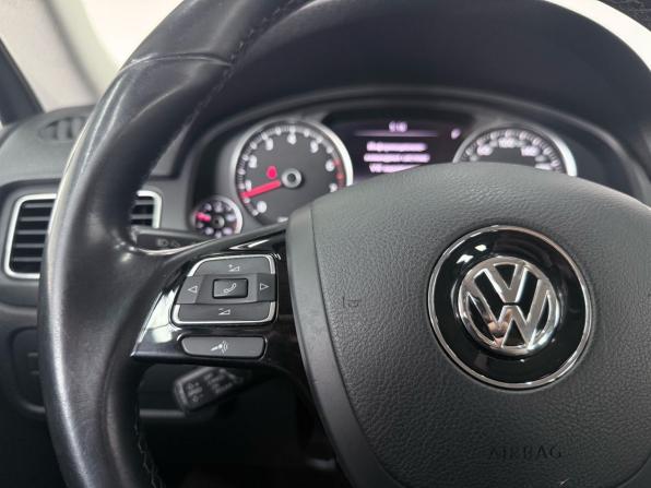 Volkswagen Touareg II с пробегом 2011 года, цена 2 099 000 рублей, 147252 км, внедорожник, Автокод Объявления
