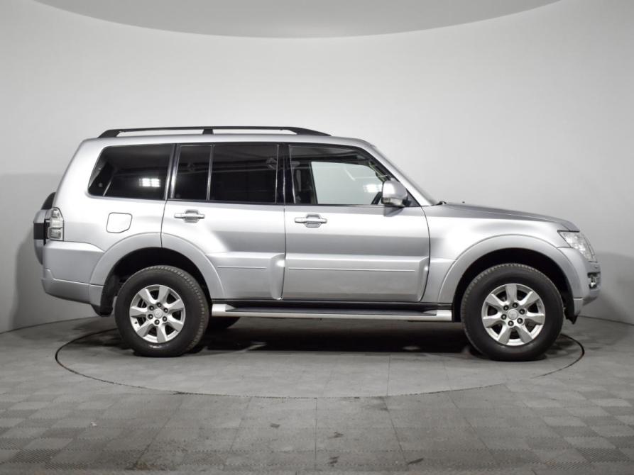 Mitsubishi Pajero IV Рестайлинг 2 Санкт-Петербург  - изображение 4
