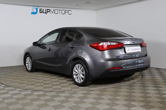 Kia Cerato III с пробегом 2015 года, цена 1 179 990 рублей, 156697 км, седан, Автокод Объявления