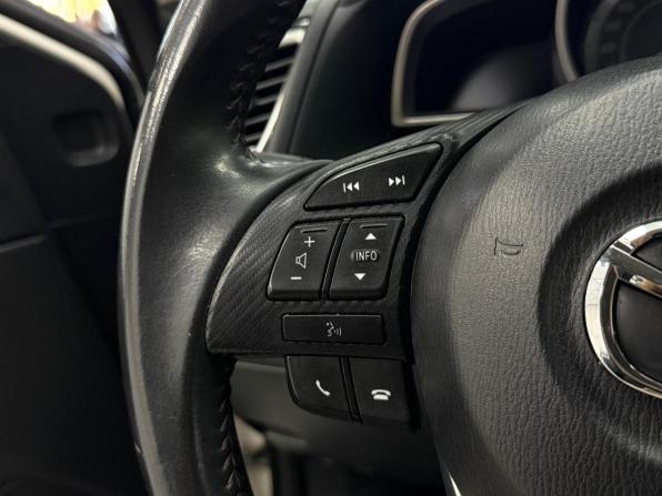 Mazda 3 III (BM) с пробегом 2014 года, цена 1 380 000 рублей, 129480 км, седан, Автокод Объявления