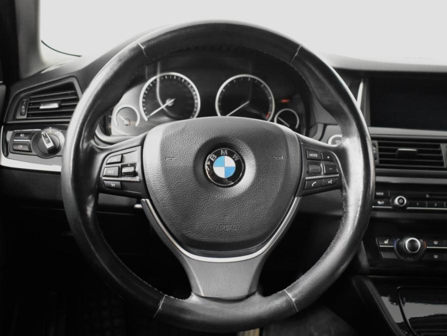 BMW 5 серии VI (F10/F11/F07) Рестайлинг Казань  - изображение 11