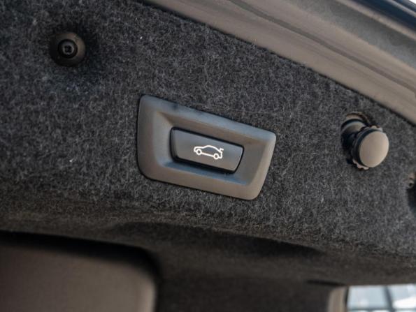 BMW 5 серии VI (F10/F11/F07) с пробегом 2011 года, цена 2 190 000 рублей, 190701 км, седан, Автокод Объявления