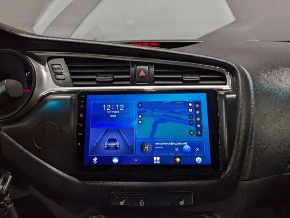 Kia Ceed II Рестайлинг с пробегом 2018 года, цена 1 070 000 рублей, 200325 км, универсал, Автокод Объявления