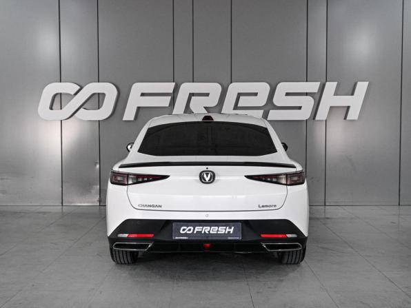 Changan Lamore с пробегом 2024 года, цена 2 239 000 рублей, 10017 км, седан, Автокод Объявления