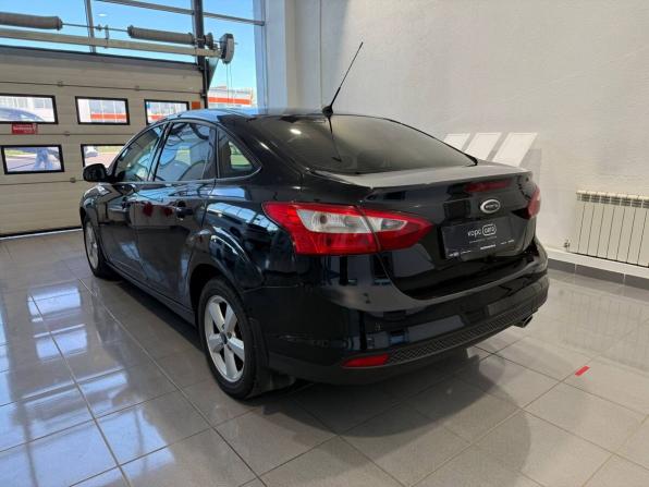 Ford Focus III с пробегом 2012 года, цена 550 000 рублей, 256498 км, седан, Автокод Объявления