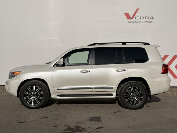 Toyota Land Cruiser 200 Series Рестайлинг 1 с пробегом 2014 года, цена 3 890 000 рублей, 219338 км, внедорожник, Автокод Объявления