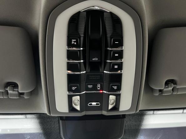 Porsche Cayenne II (958) с пробегом 2010 года, цена 2 530 000 рублей, 182509 км, внедорожник, Автокод Объявления