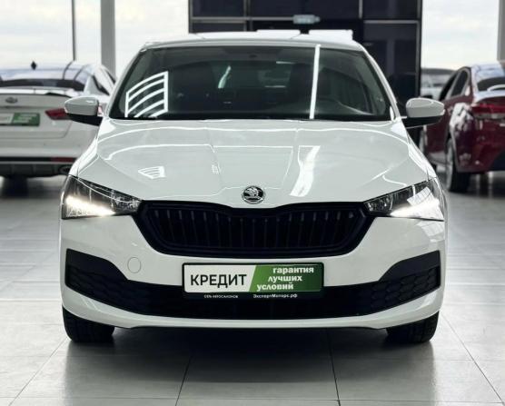 Skoda Rapid II с пробегом 2021 года, цена 1 549 000 рублей, 82000 км, лифтбек, Автокод Объявления
