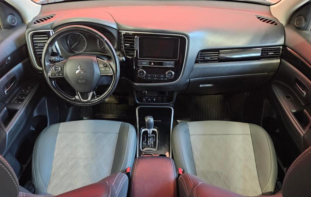 Mitsubishi Outlander III Рестайлинг 3 Вологда  - изображение 9