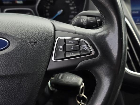 Ford Focus III Рестайлинг с пробегом 2019 года, цена 1 080 000 рублей, 195497 км, универсал, Автокод Объявления