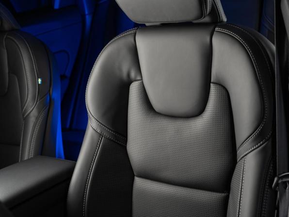 Новый Volvo XC60 II Рестайлинг 2 2026 года, цена 9 150 000 рублей, внедорожник, Автокод Объявления
