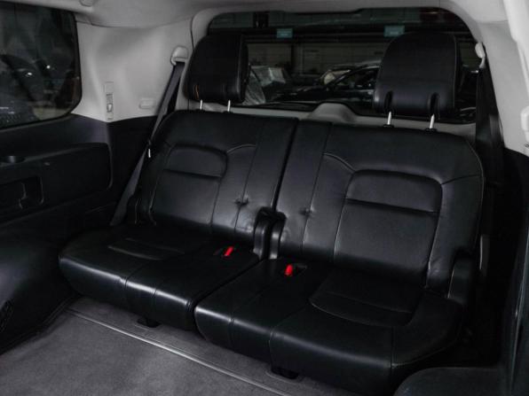 Toyota Land Cruiser 200 Series Рестайлинг 1 с пробегом 2012 года, цена 2 949 000 рублей, 385145 км, внедорожник, Автокод Объявления