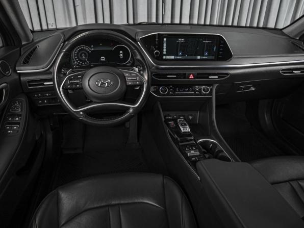 Hyundai Sonata VIII (DN8) с пробегом 2021 года, цена 2 759 000 рублей, 77067 км, седан, Автокод Объявления