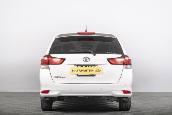 Toyota Corolla XI (E160 E170) Рестайлинг 2 с пробегом 2018 года, цена 1 439 000 рублей, 127000 км, универсал, Автокод Объявления