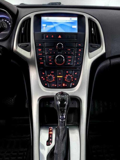 Opel Astra J Рестайлинг Москва  - изображение 12