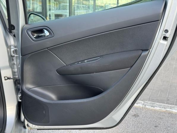 Peugeot 308 I с пробегом 2011 года, цена 470 000 рублей, 179523 км, универсал, Автокод Объявления