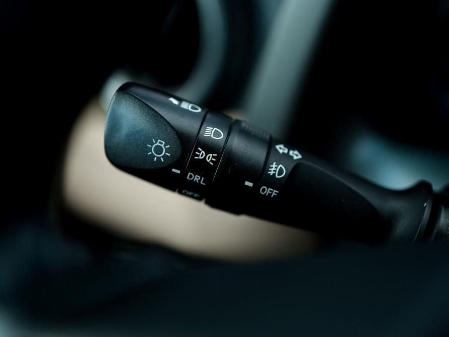 Toyota RAV4 IV (XA40) Рестайлинг Ижевск  - изображение 19