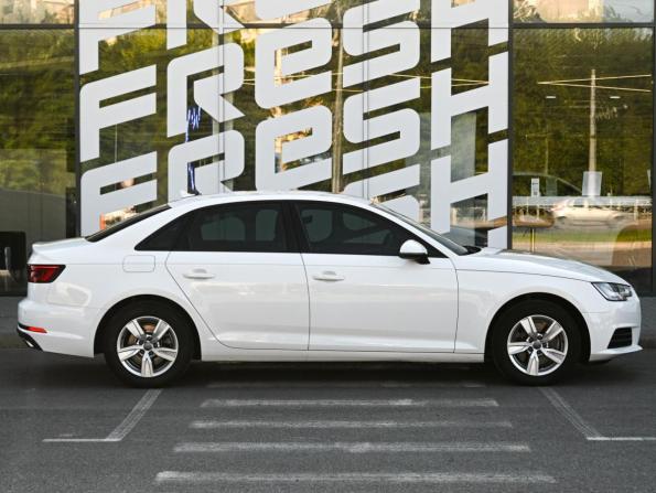 Audi A4 V (B9) с пробегом 2019 года, цена 2 499 000 рублей, 91064 км, седан, Автокод Объявления