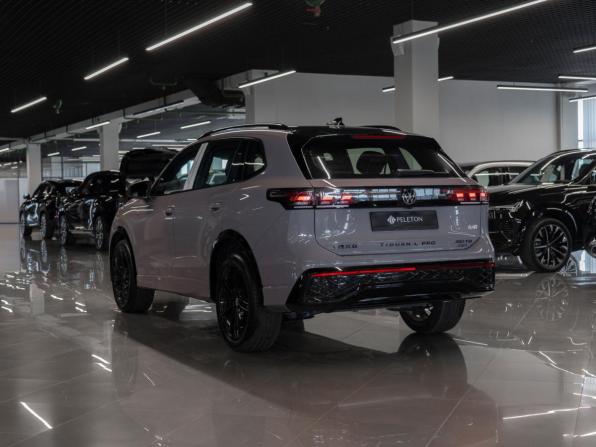 Volkswagen Tiguan III (China Market) с пробегом 2026 года, цена 4 940 000 рублей, 50 км, внедорожник, Автокод Объявления