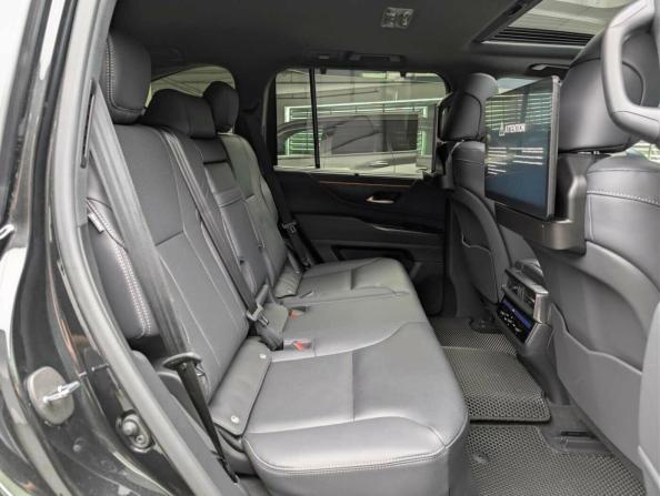Lexus LX IV с пробегом 2024 года, цена 14 697 000 рублей, 24231 км, внедорожник, Автокод Объявления