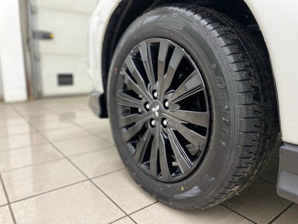 Mitsubishi Outlander III Рестайлинг 3 с пробегом 2022 года, цена 3 850 000 рублей, 900 км, внедорожник, Автокод Объявления
