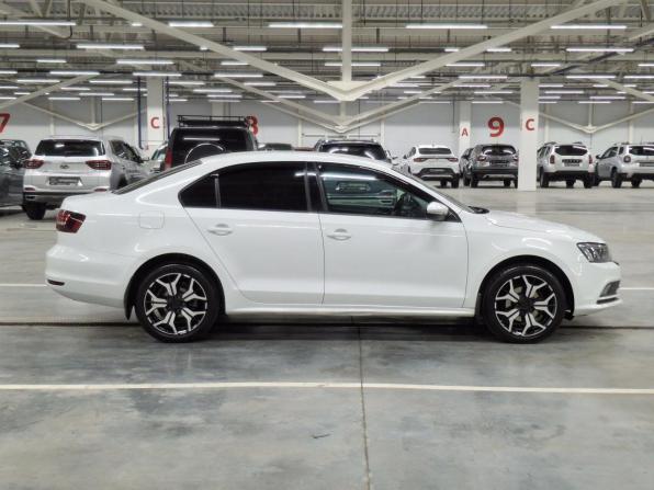 Volkswagen Jetta VI Рестайлинг с пробегом 2016 года, цена 1 375 000 рублей, 122806 км, седан, Автокод Объявления