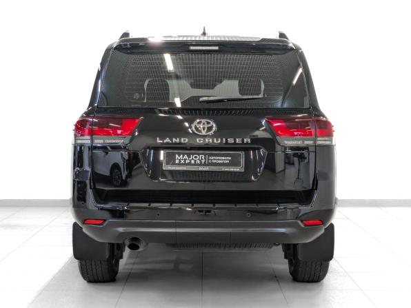 Toyota Land Cruiser 300 Series с пробегом 2021 года, цена 7 995 000 рублей, 72948 км, внедорожник, Автокод Объявления