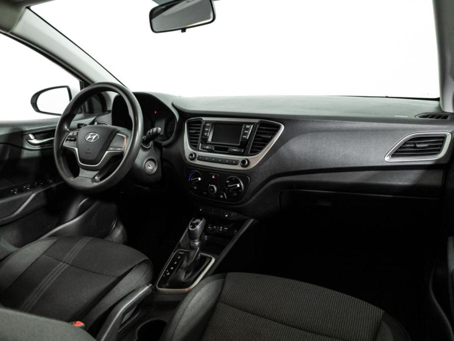 Hyundai Solaris II Санкт-Петербург  - изображение 9
